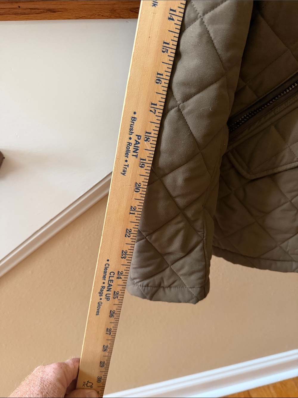 Barbour Olive Quilted Shirt Jacket with Corduroy Collar - Picture 4 of 9